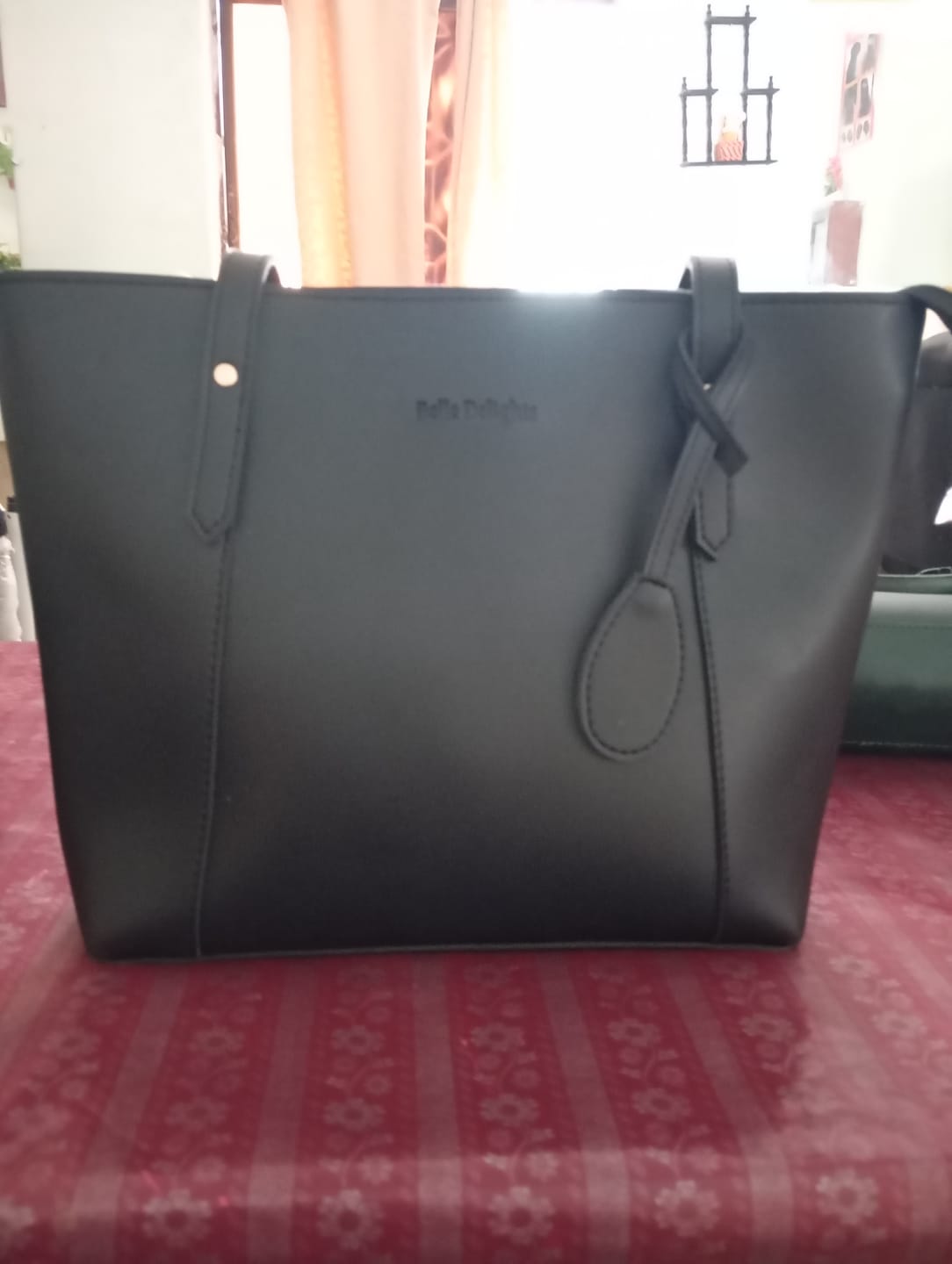 Customer photo review of Black Belle The Tote Bag