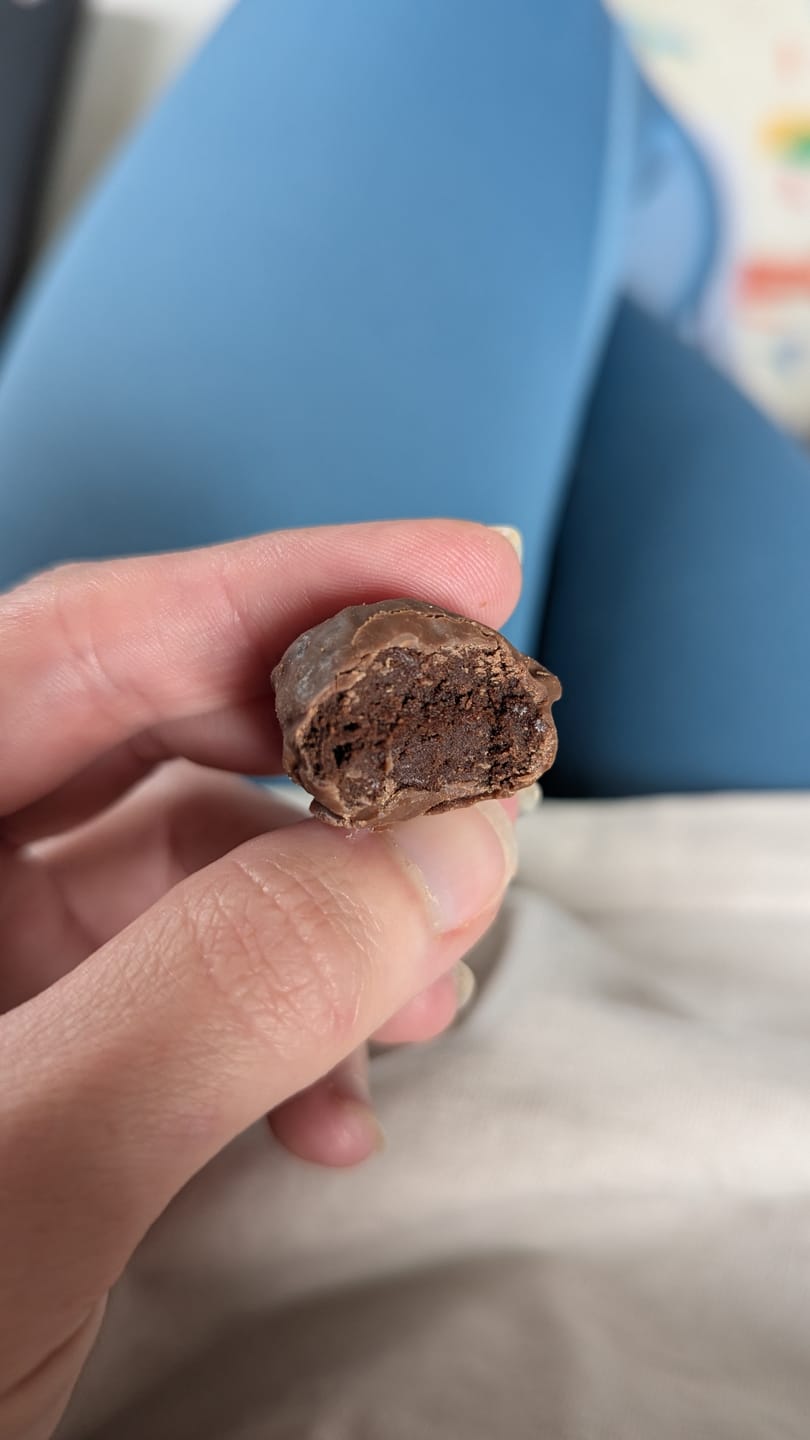 Customer photo review of BWOWNIES BITES