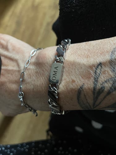 undefined review of Familieschakel Armband Voor Oma image 1 out of 1