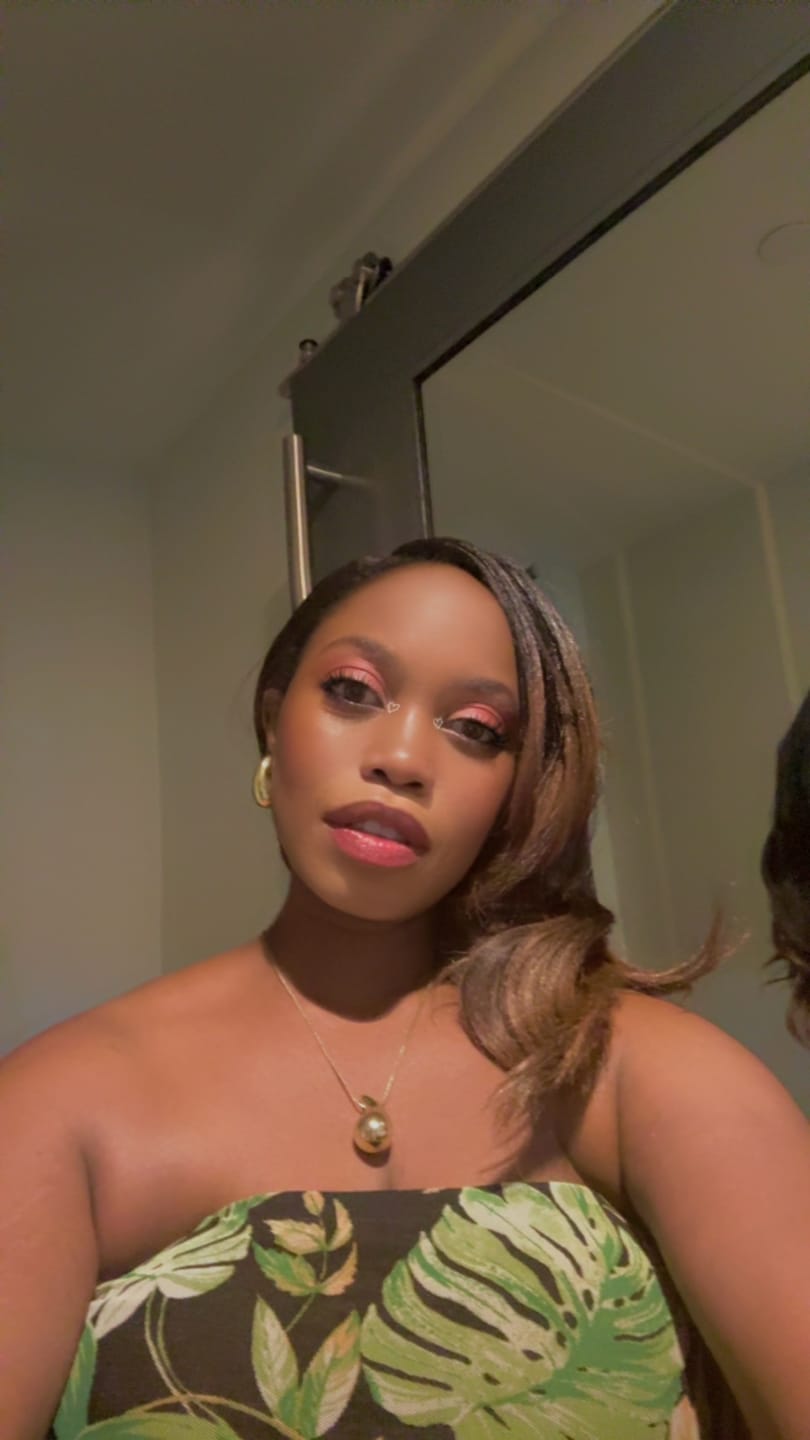 Customer photo review of Mayde Beauty 6" HD Lace Part Wig - KAILEY