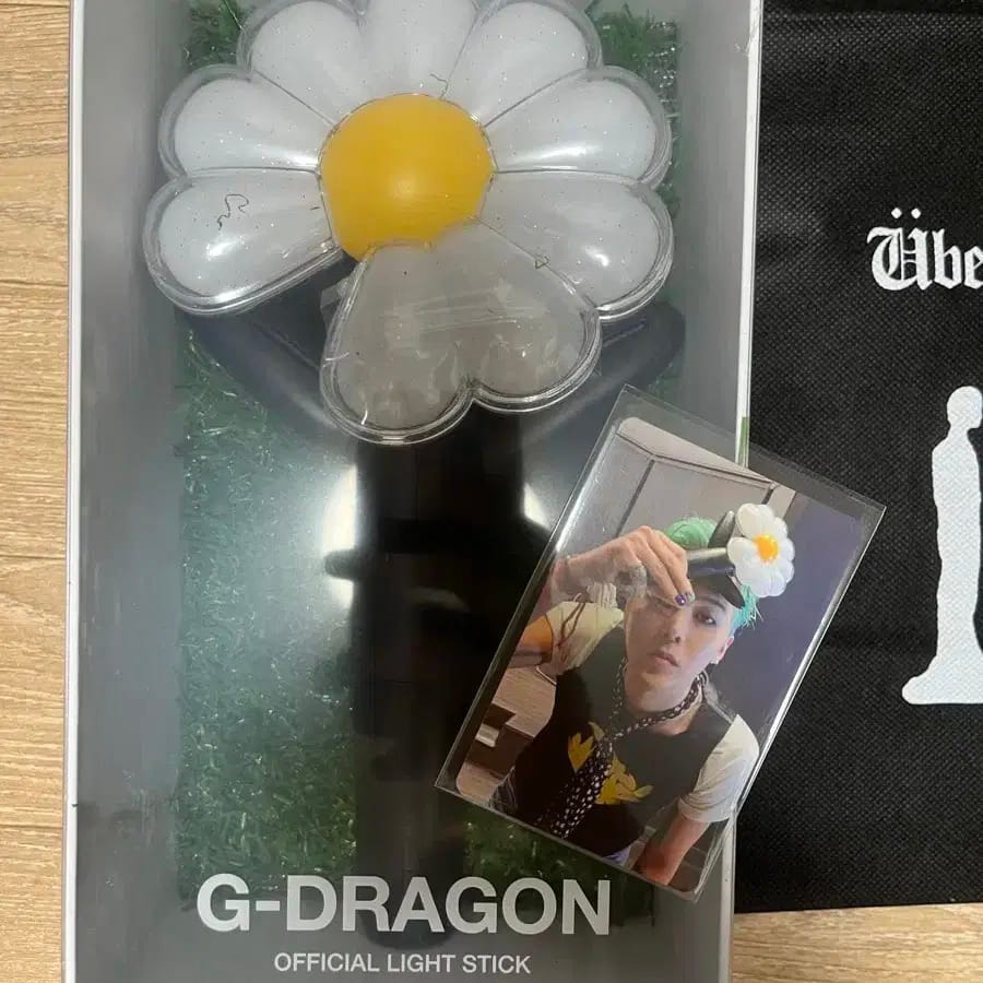 Customer photo review of G-DRAGON OFFICIAL LIGHT STICK