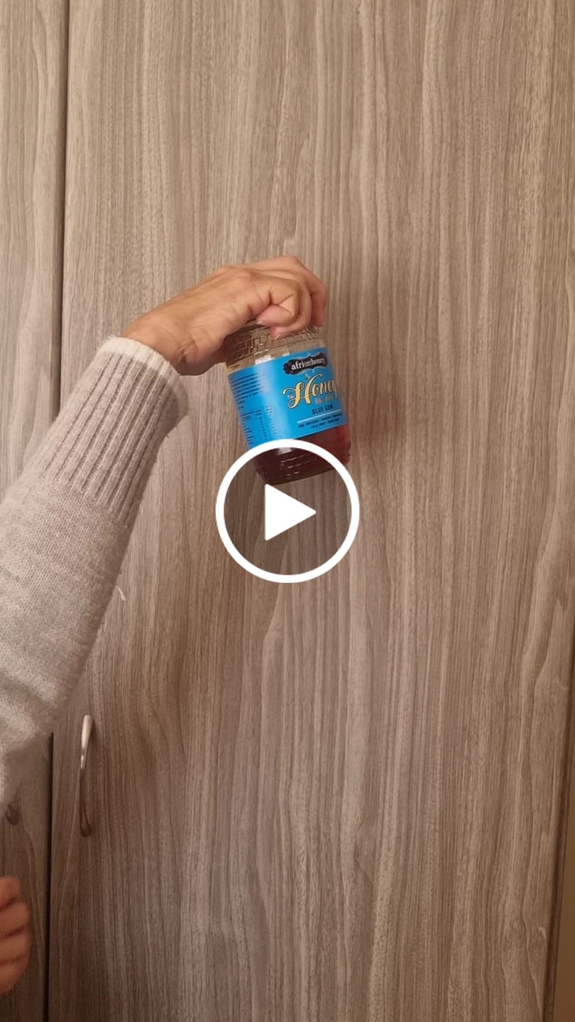 Customer video review of Blue Gum Honey