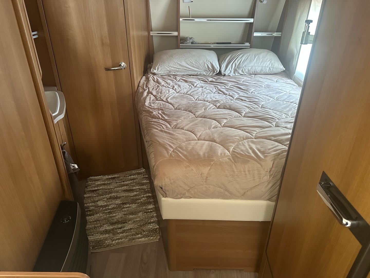 Customer photo review of Dekbed Zonder Overtrek Velvet™ Taupe / Grey