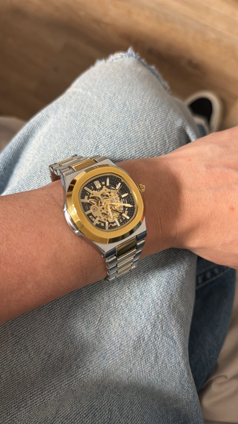 Customer photo review of Lucky Fours® Skeleton