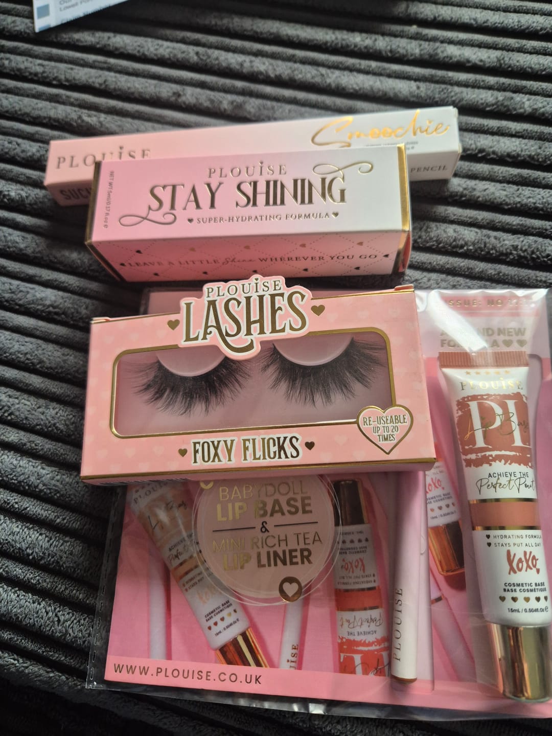 Customer photo review of P. Louise Lips That Last All Night Magazine Lip Duo - June Addition