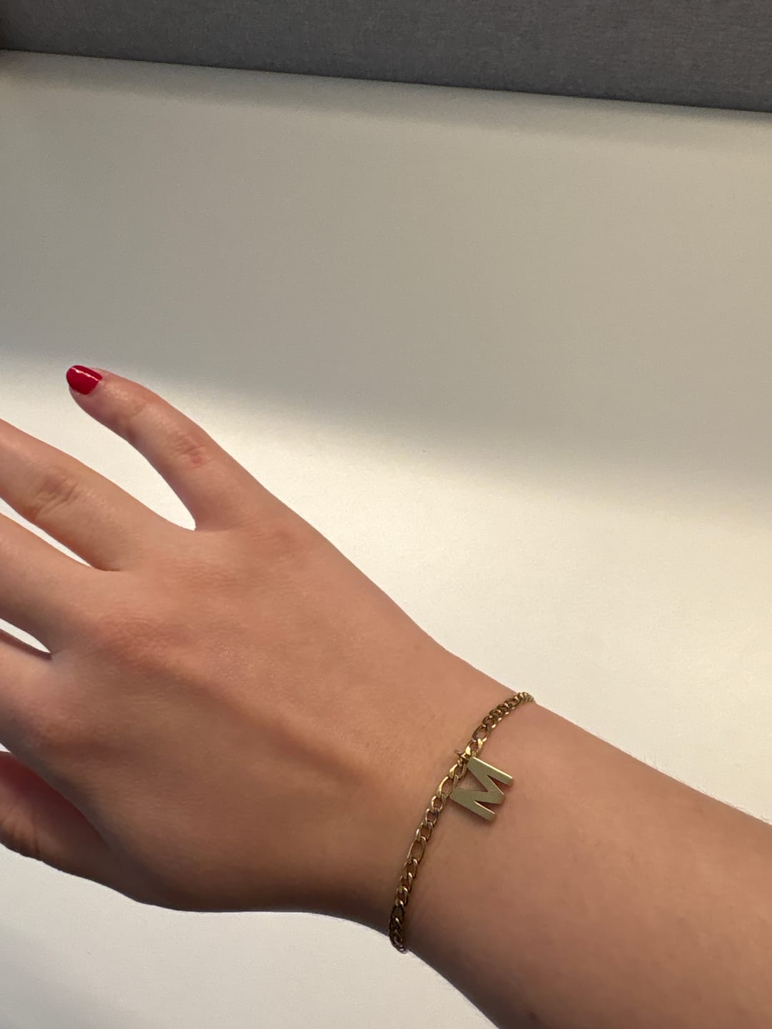 Customer photo review of Letter Armband | 18K vergoldet