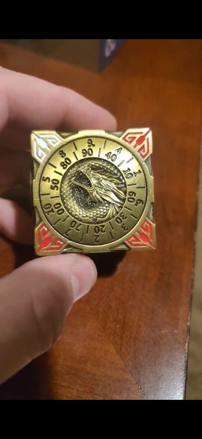 Customer photo review of Masters Dice Relic #001 – 7-in-1 Monster Cube Spinner DND Dice  for Dungeon Masters & True Fans