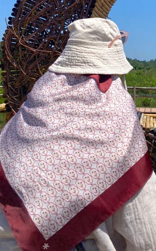 Customer photo review of Dahulu Square (Brown)