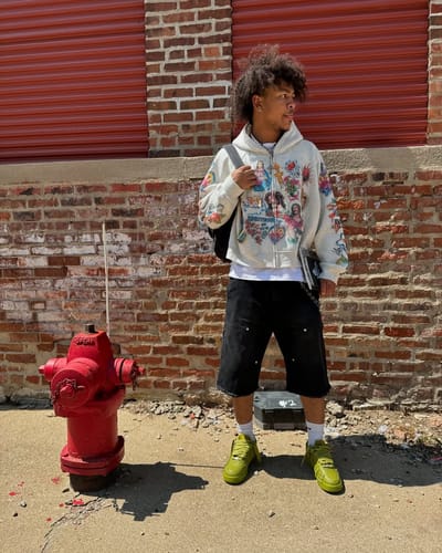 Customer photo review of Siolin™ HOODIE - RIGHTEOUS