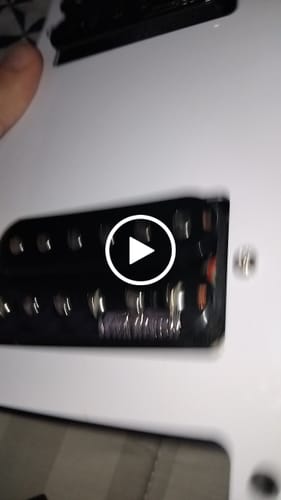 Customer video review of Cápsula Doble Guitarra Eléctrica Wilkinson WHHBA (Puente)