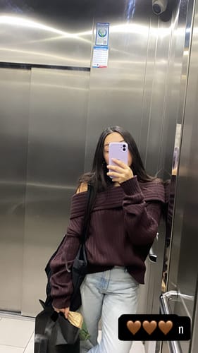 Customer photo review of SWEATER LINA CHOCOLATE