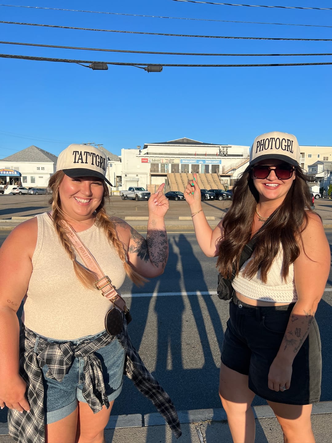 Customer photo review of PHOTOGRL - Trucker Hat