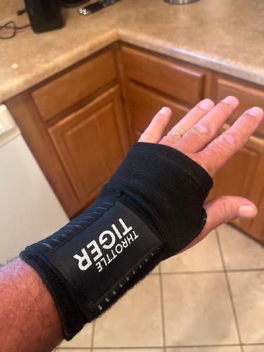 Customer photo review of Motorcycle Wrist Support - Ride Without Wrist Pain