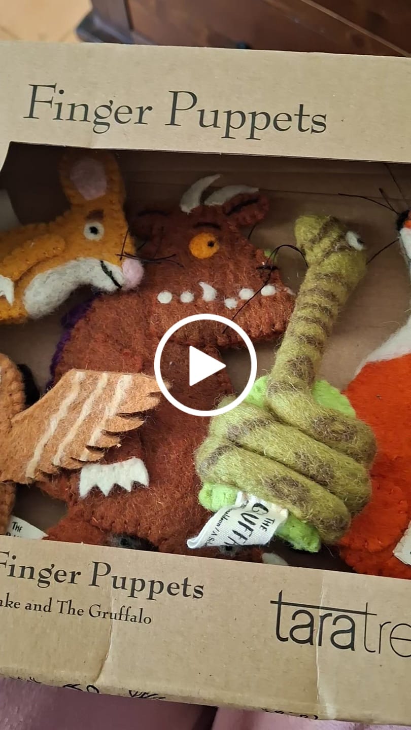 Customer video review of The Gruffalo® Finger Puppets Set