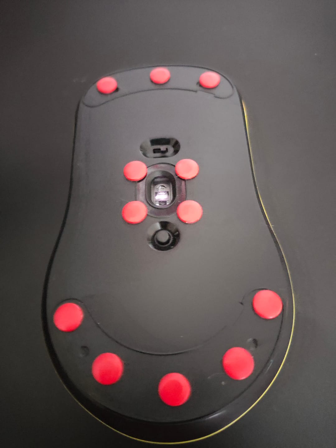 Customer photo review of X-Raypad Obsidian Mouse Skates