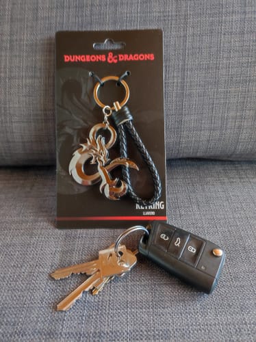 Customer photo review of D&D Schlüsselanhänger aus Metall