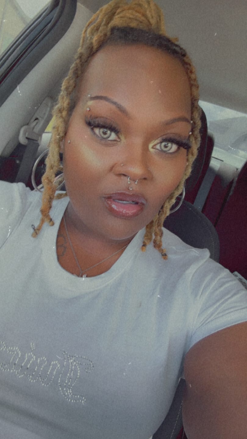 Customer photo review of Himalaya Brown Prescription  Colored Contact Lenses