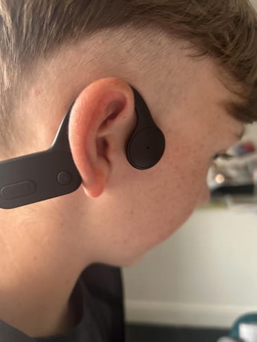 Customer photo review of Tayogo W26 Waterproof Bone Conduction Headphone Bluetooth +32GB of MP3 Player