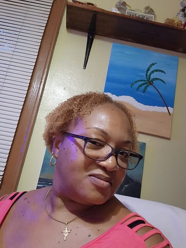 Customer photo review of CurlMix Sample Wash & Go Kit – Medium Hold Formula for Soft, Defined Curls On-the-Go | Curl-Enhancing (4 items)