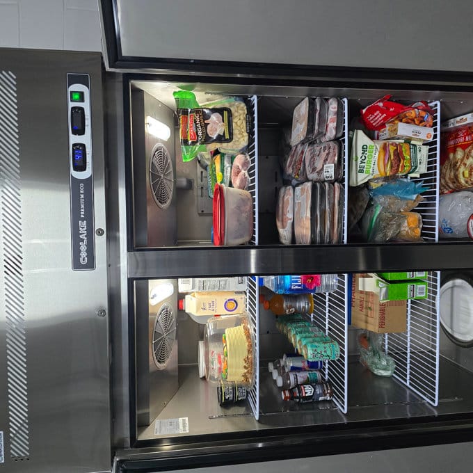 Customer photo review of Coolake 48" W 36 Cu.ft 2 Door Commercial Refrigerator and Freezer Combo, Dual Temperature Zones