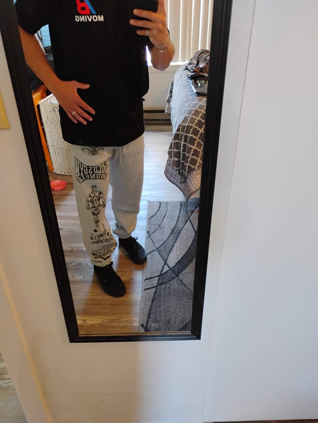Customer photo review of 2143 - Golds Gym Immortal Joggers