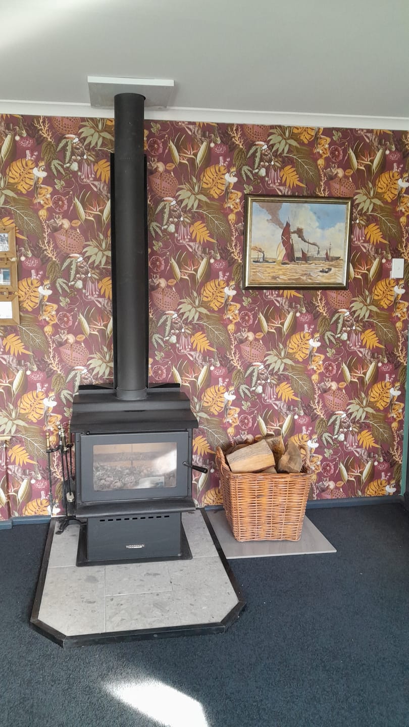Customer photo review of Reverie - Funky Jungle Wallpaper - Burgundy