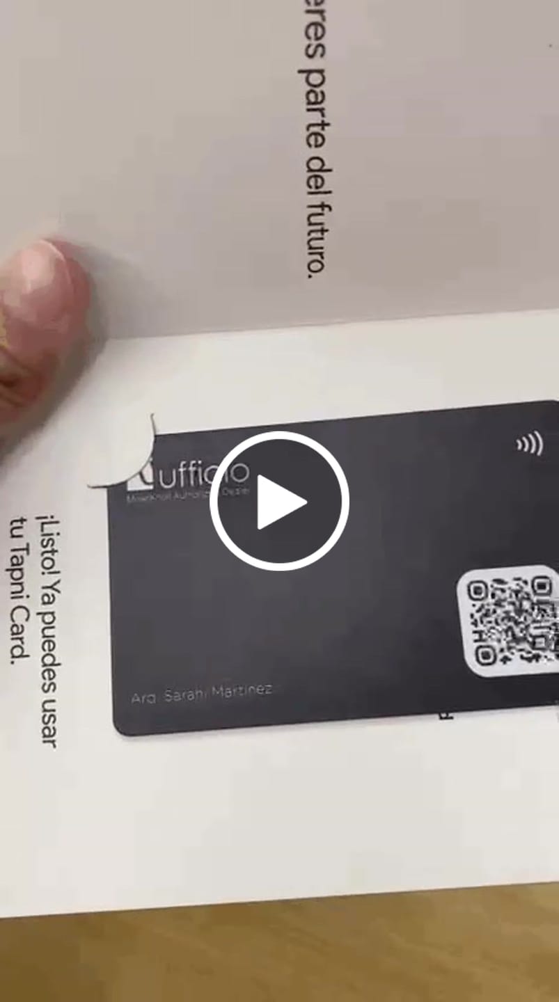 Customer video review of Tarjeta Personalizada