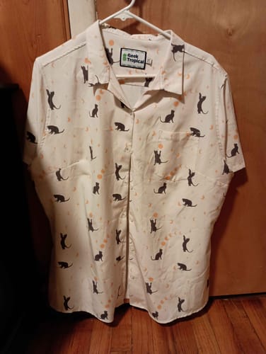 Customer photo review of Episodic cat catching the moon Curvy Button Up Shirt