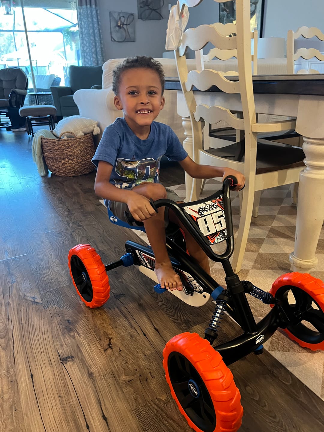 Customer photo review of BERG Buzzy