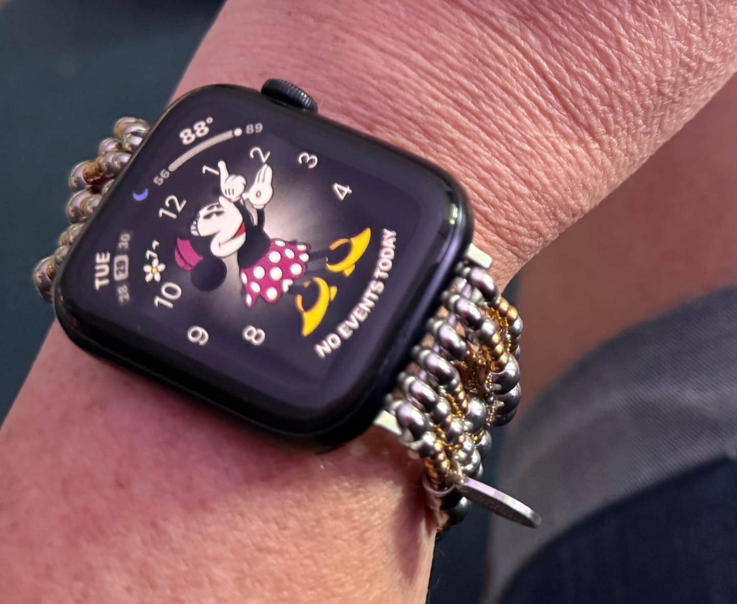 Customer photo review of Eternal Glow Stretch Apple Watch Strap