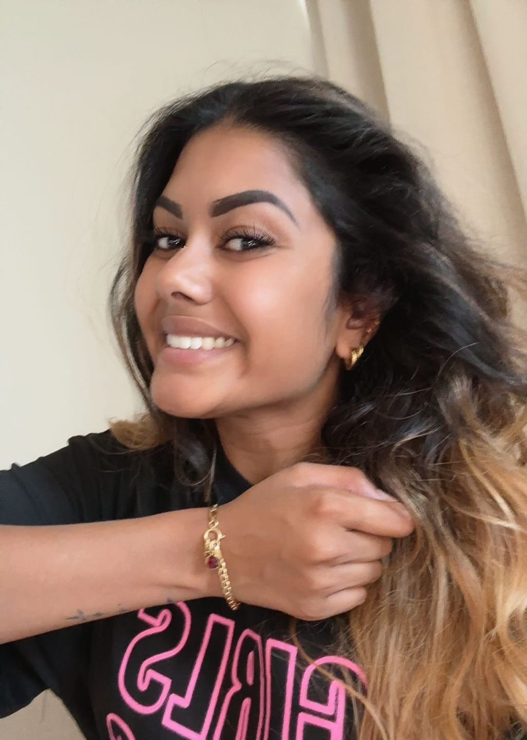 Customer photo review of Letter & birthstone bracelet gold