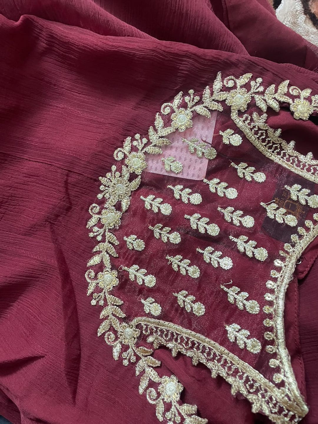 Customer photo review of ROOP