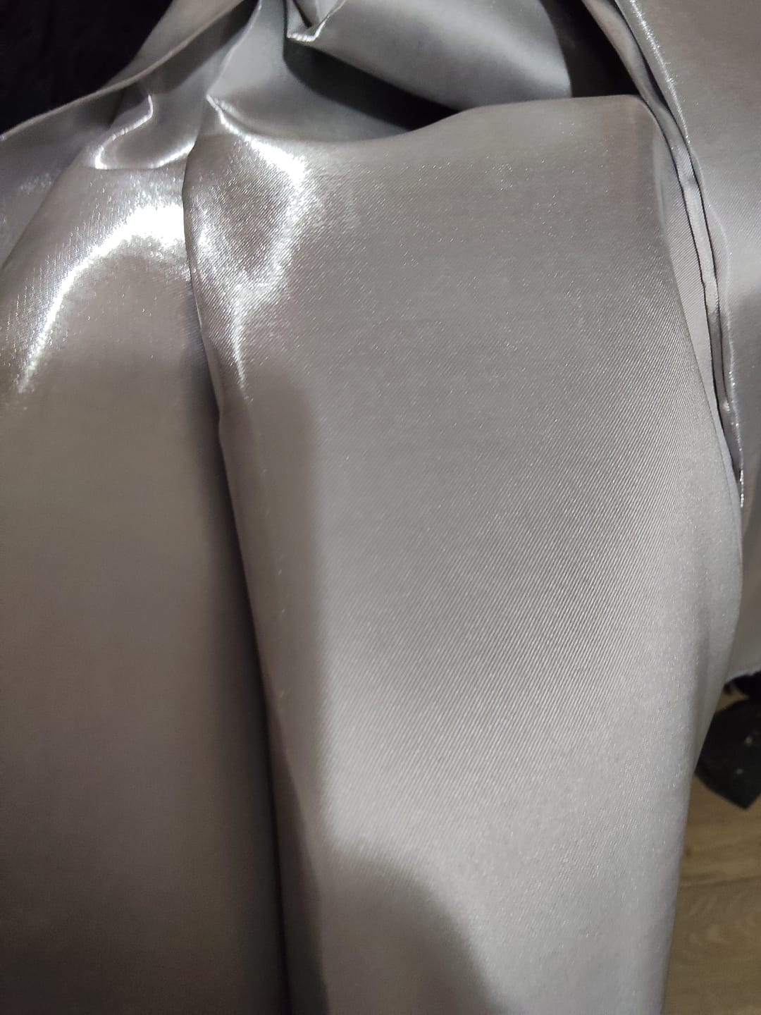 Customer photo review of Satin Lichid Fix Gri