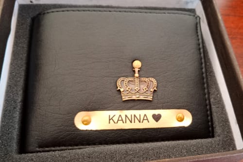 Customer photo review of Premium Quality Men's Wallet With Name & Charm