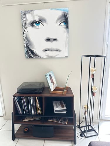 Customer photo review of Eiffel RS10 Record Player Stand