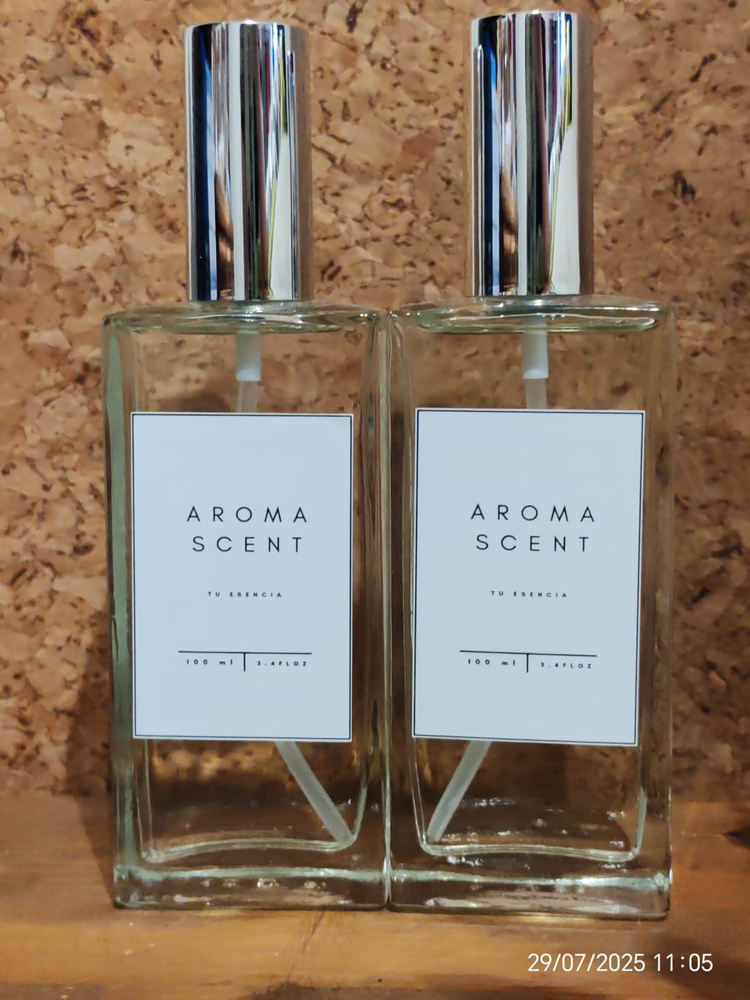 Customer photo review of AN04 - INSPIRADO EN SANTAL 33 DE LE LABO - UNISEX