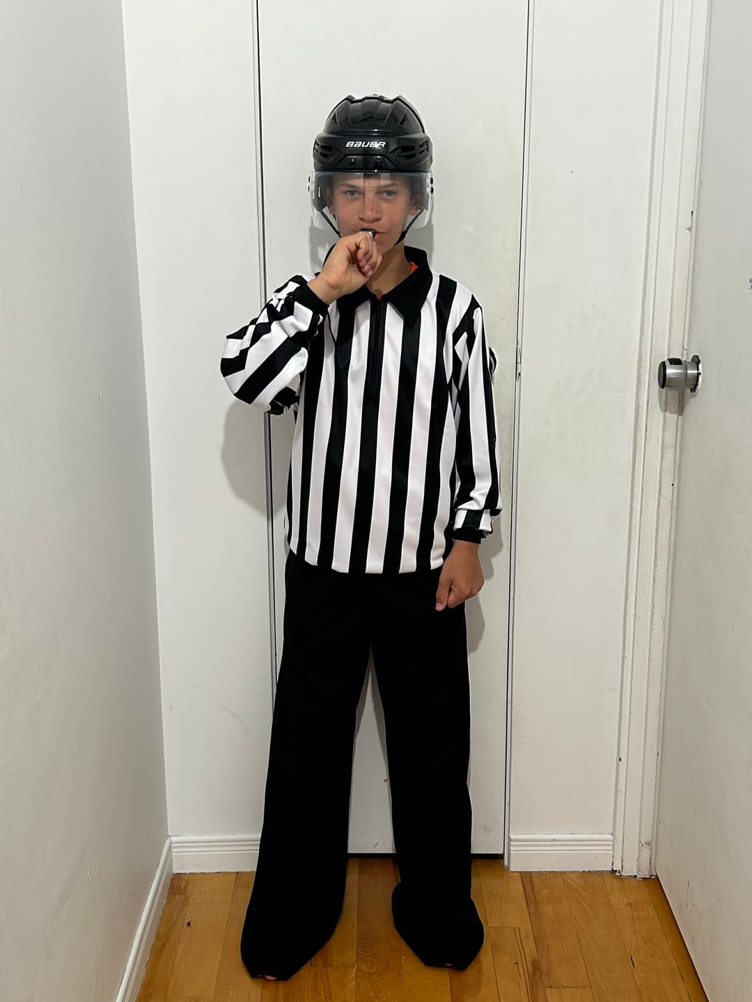 Customer photo review of ZL1 HOCKEY REFEREE JERSEY WITH SNAPS - LINESMAN