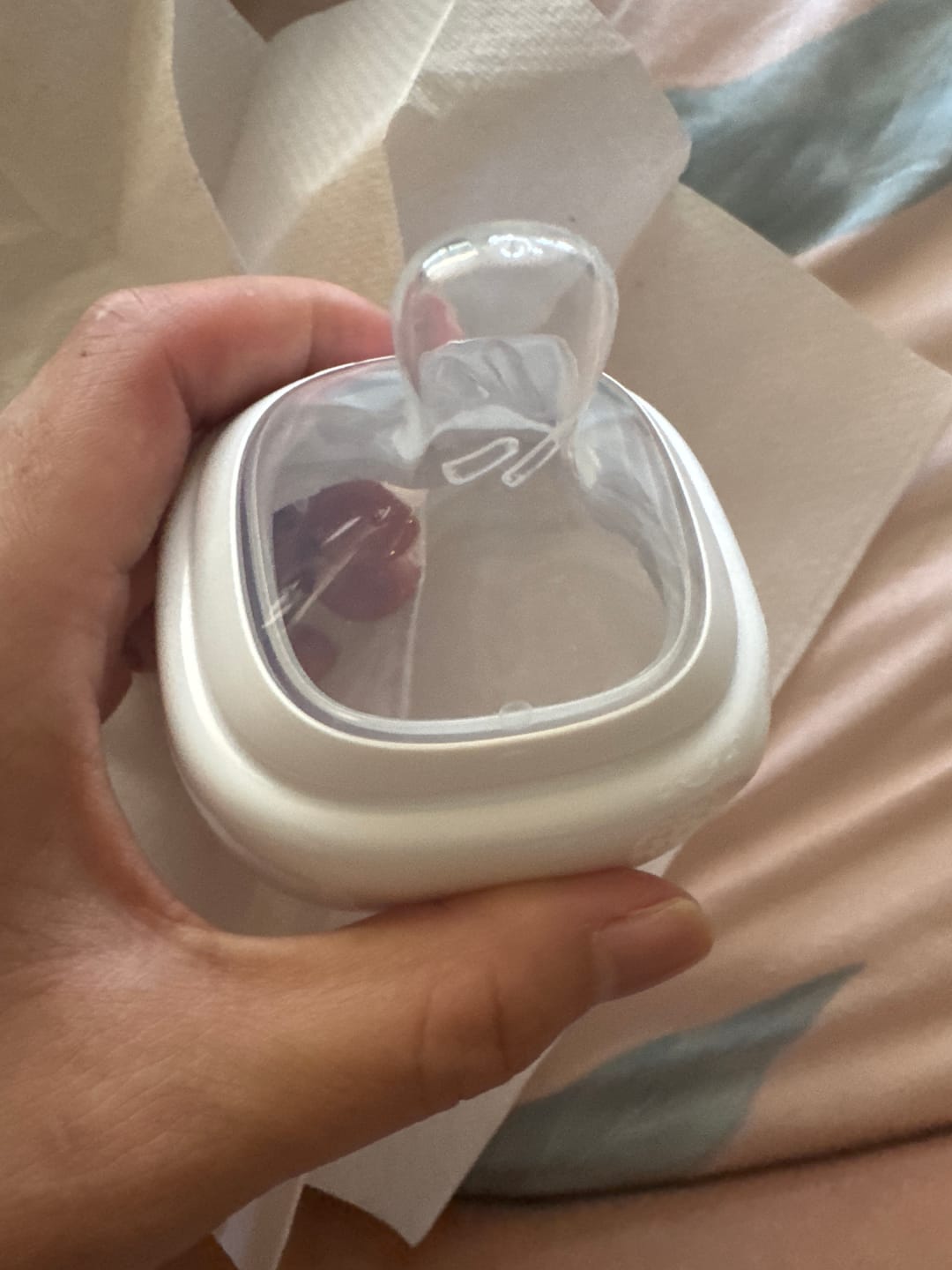Customer photo review of Hegen Nipple Medium Flow, 2-Pack (3 to 6 months)