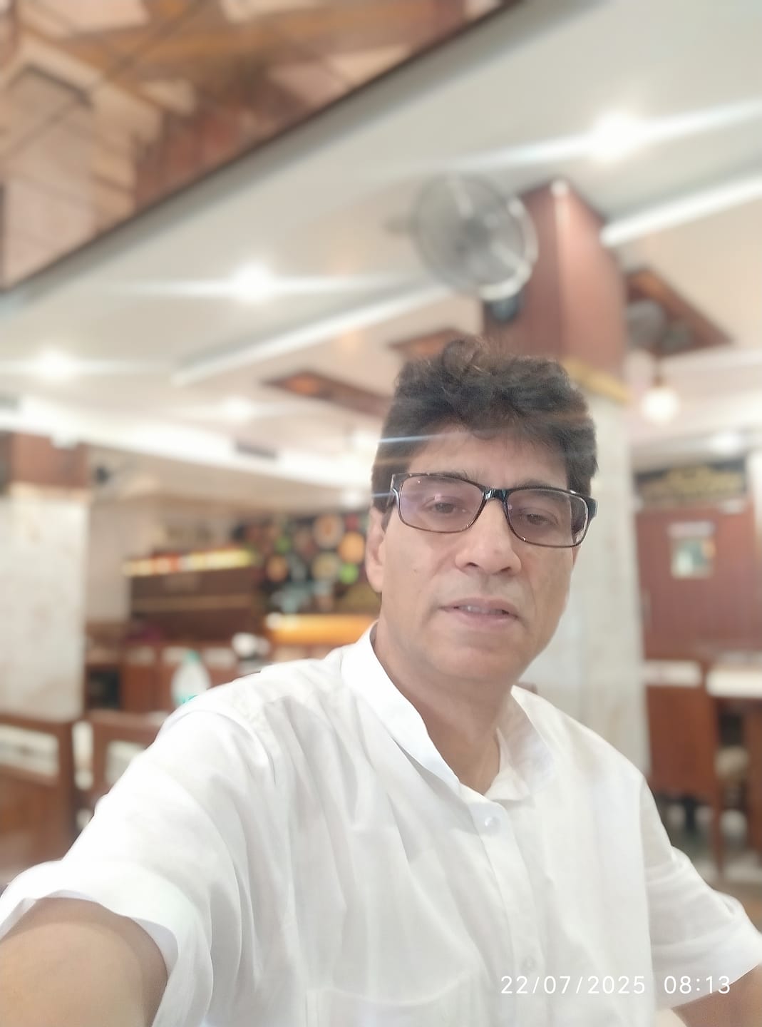 Customer photo review of Magnum - 100% Cotton Chinese Mandarin collar White Shirt For Men | Uathayam
