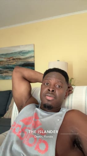 Customer photo review of The Scentora Vault