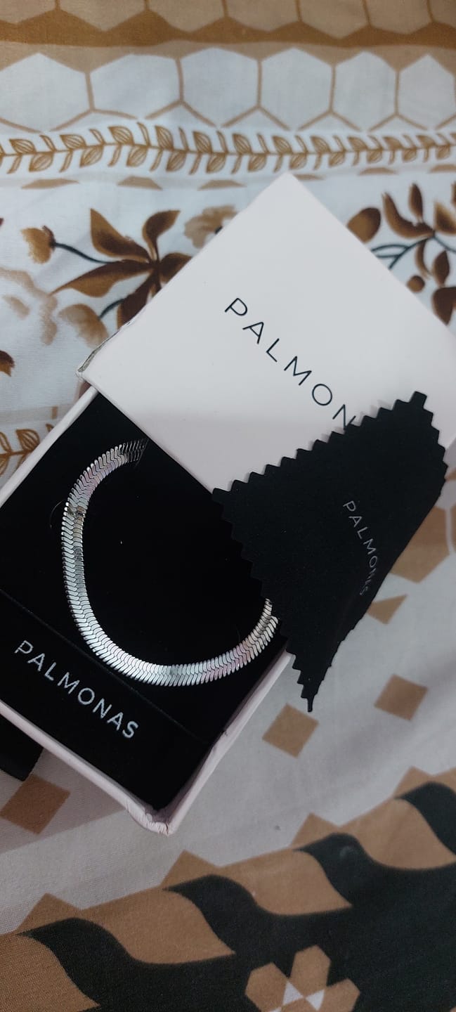 Customer photo review of Snake Chain | Rhodium Plated | 6 MM