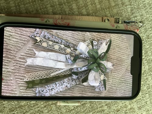Customer photo review of 4"X10Yd Magnolias/Fused White/Cream/Green LX101627