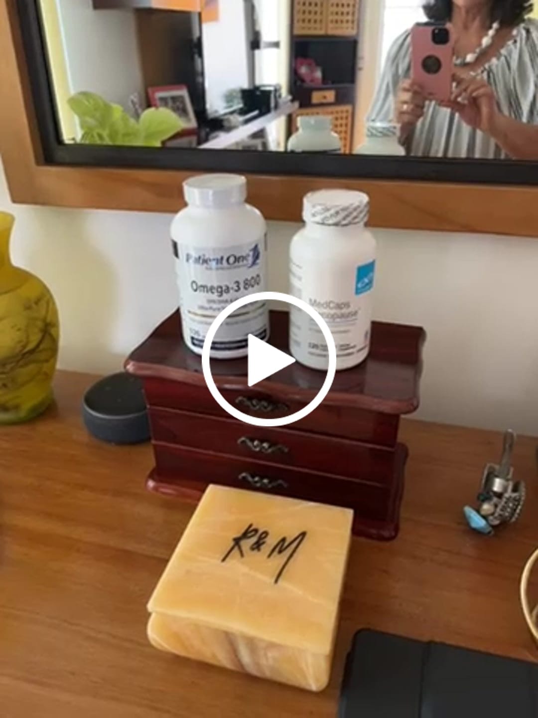 Customer video review of Xymogen MedCaps Menopause