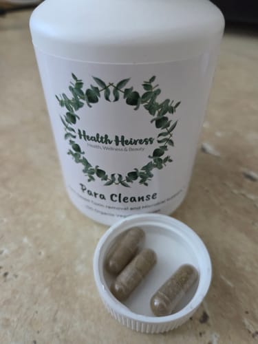 Customer photo review of Para Cleanse 100 Capsules