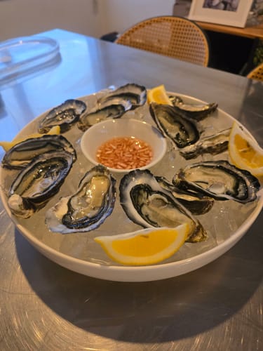 Customer photo review of Fresh NZ Oysters (Half-Shell) 6 Pieces