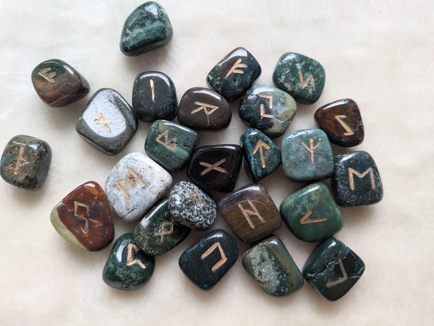 Customer photo review of Bloodstone Runos Lo Scarabeo