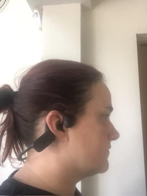 Customer photo review of Tayogo W26 Waterproof Bone Conduction Headphone Bluetooth +32GB of MP3 Player
