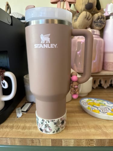 Customer photo review of CREAM PINK POPPIES Tumbler Boot -Fall fits 20-40oz