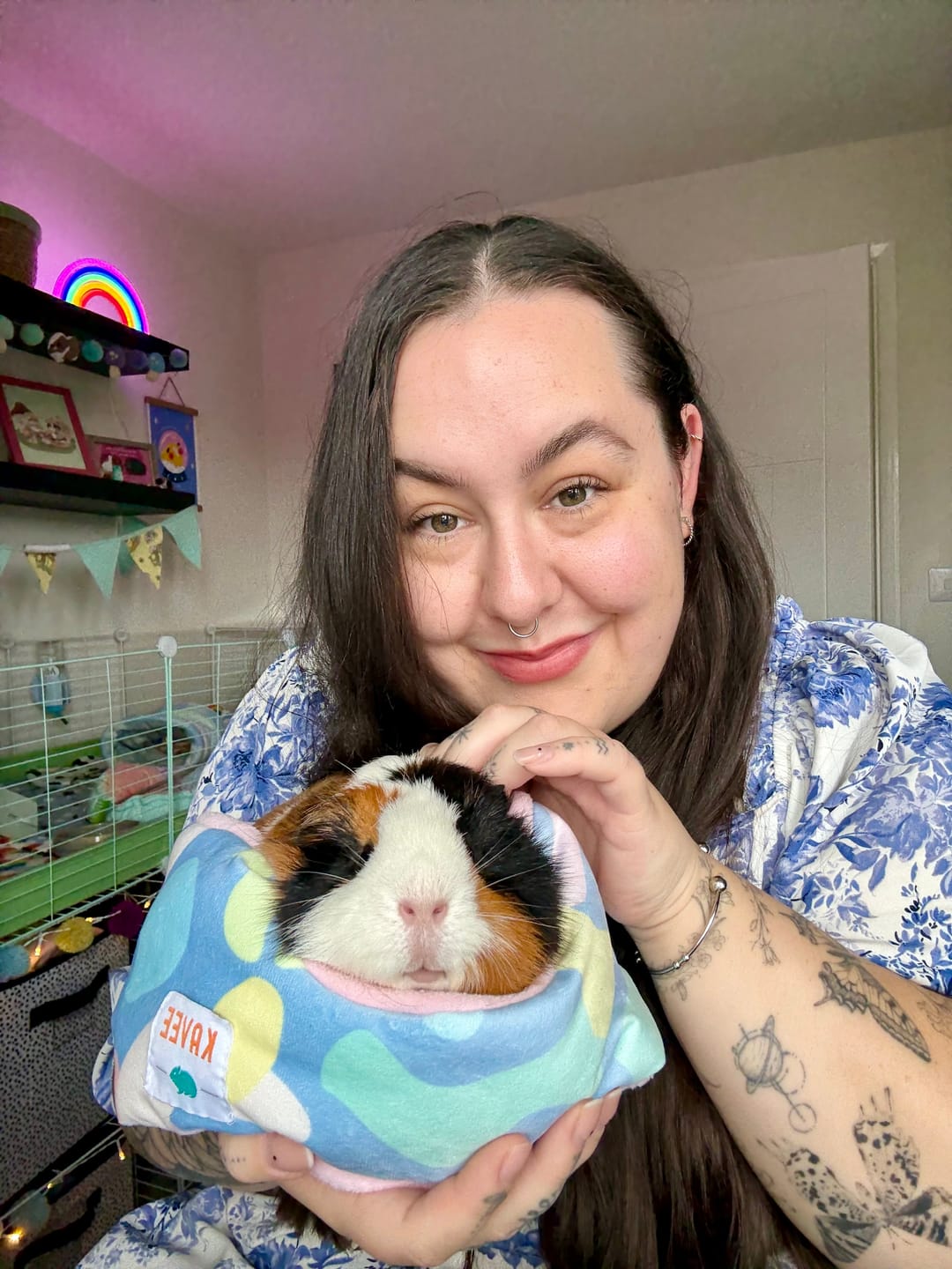 Customer photo review of Comfy Cuddle Cup | Pigcasso