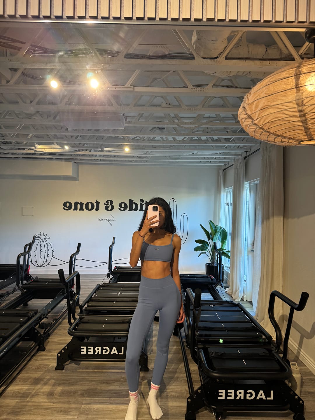 Customer photo review of The Essentials Legging / French-Blue